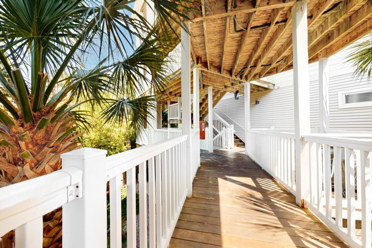 Cool Corner Apartment Folly Beach Exterior photo
